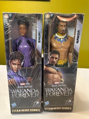 Set of 2 wakanda Forever